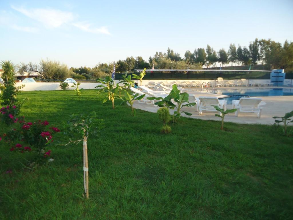 Eleni'S Apartments อาฟานโท ภายนอก รูปภาพ