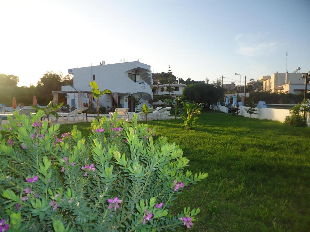 Eleni'S Apartments อาฟานโท ภายนอก รูปภาพ