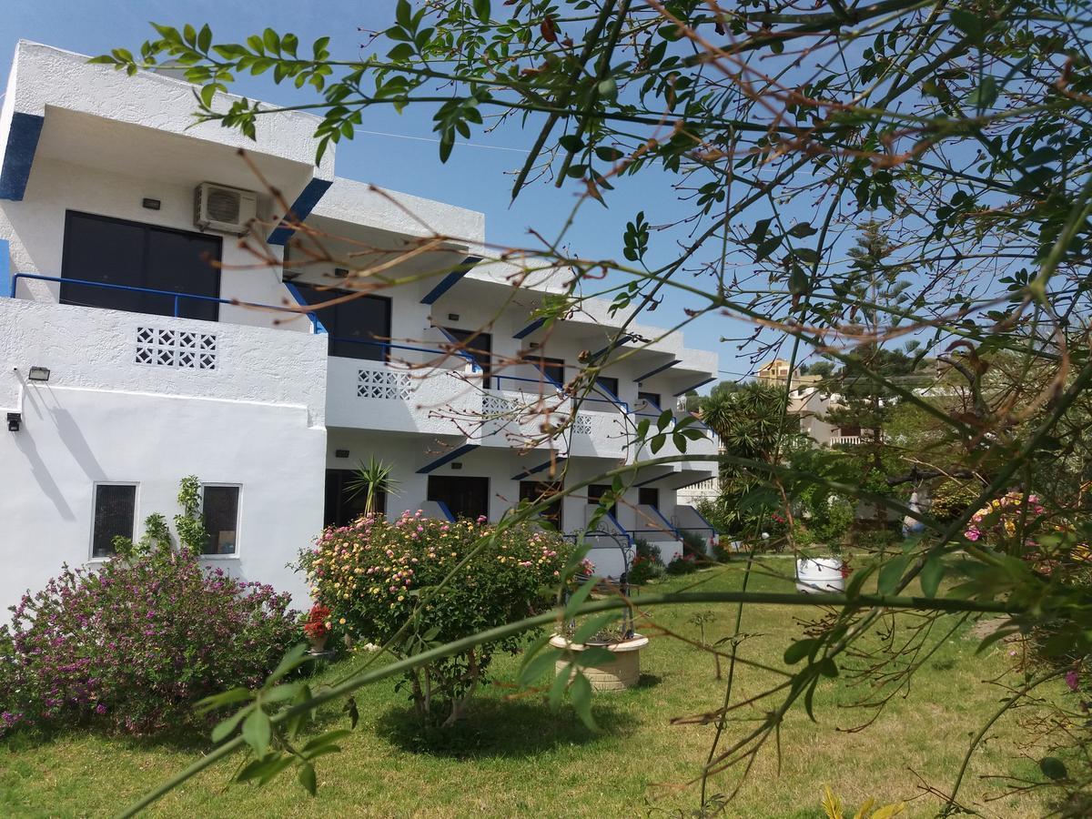 Eleni'S Apartments อาฟานโท ภายนอก รูปภาพ