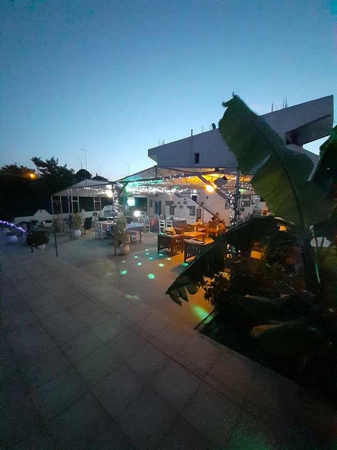 Eleni'S Apartments อาฟานโท ภายนอก รูปภาพ